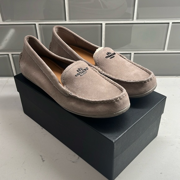 Coach Shoes - Coach Mary Lock Up Calf Suede Fog Women's Size US 8.5M